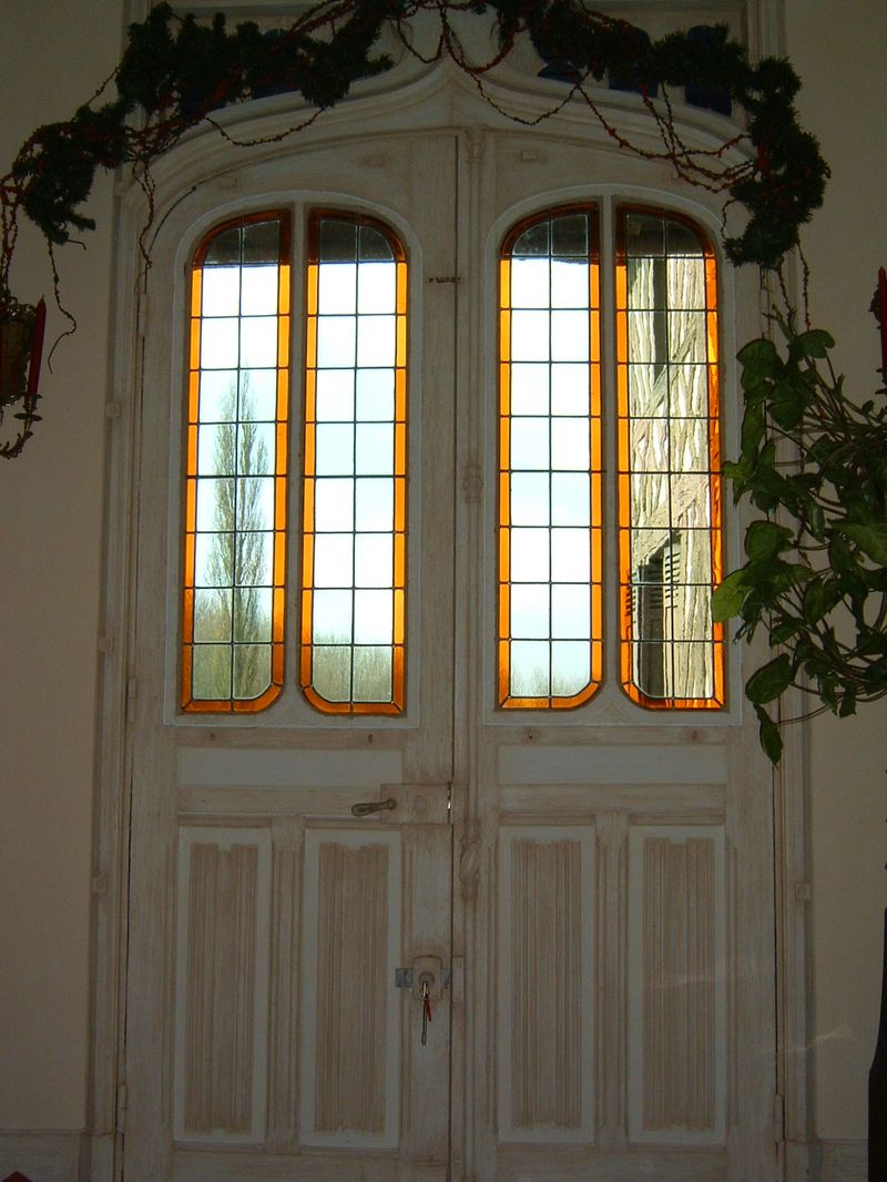 Dyl Vitrail, Corinne Lecourt, création restauration vitraux verreries lisieux